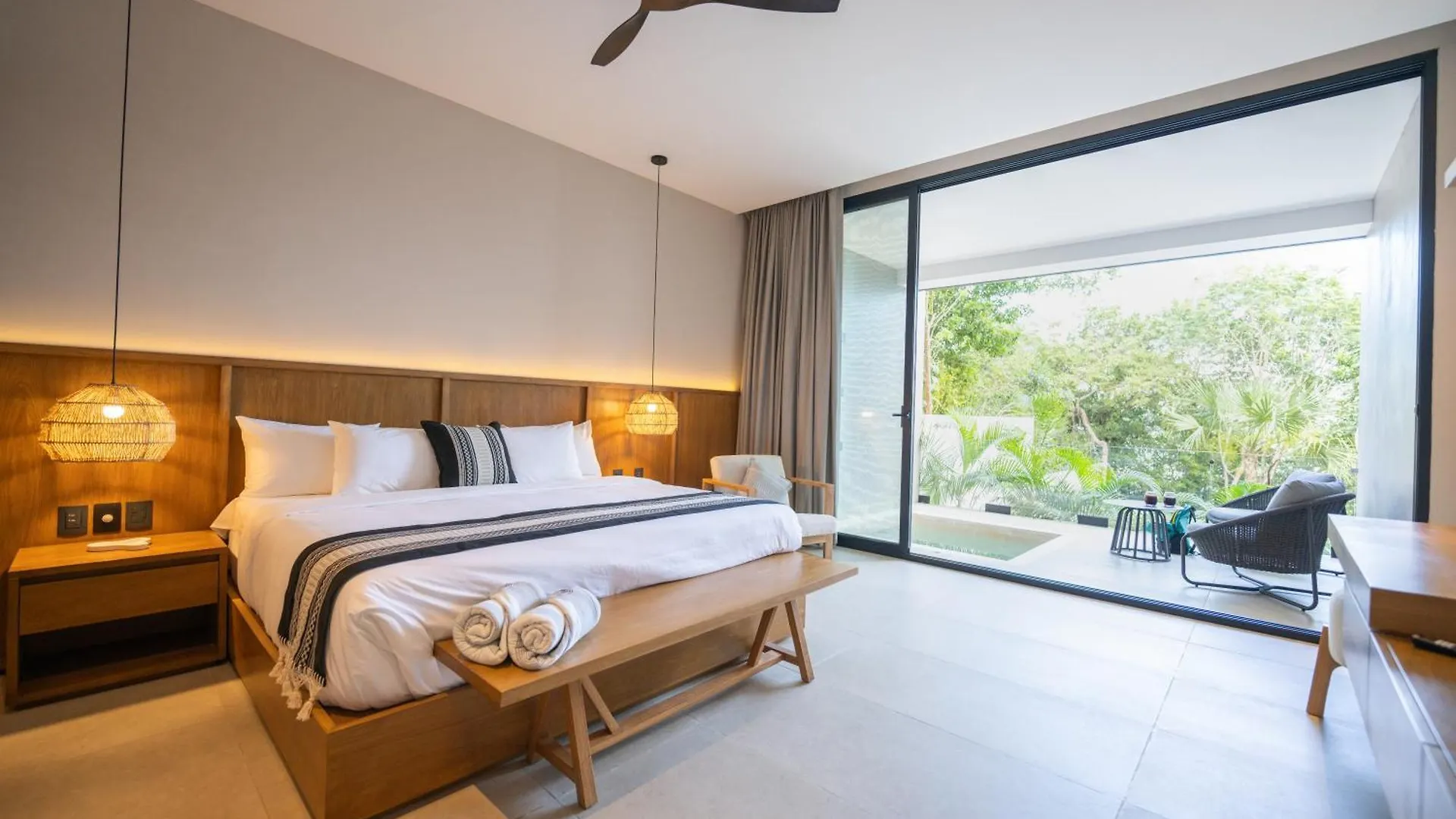 Amaranto Bacalar Hotel Boutique